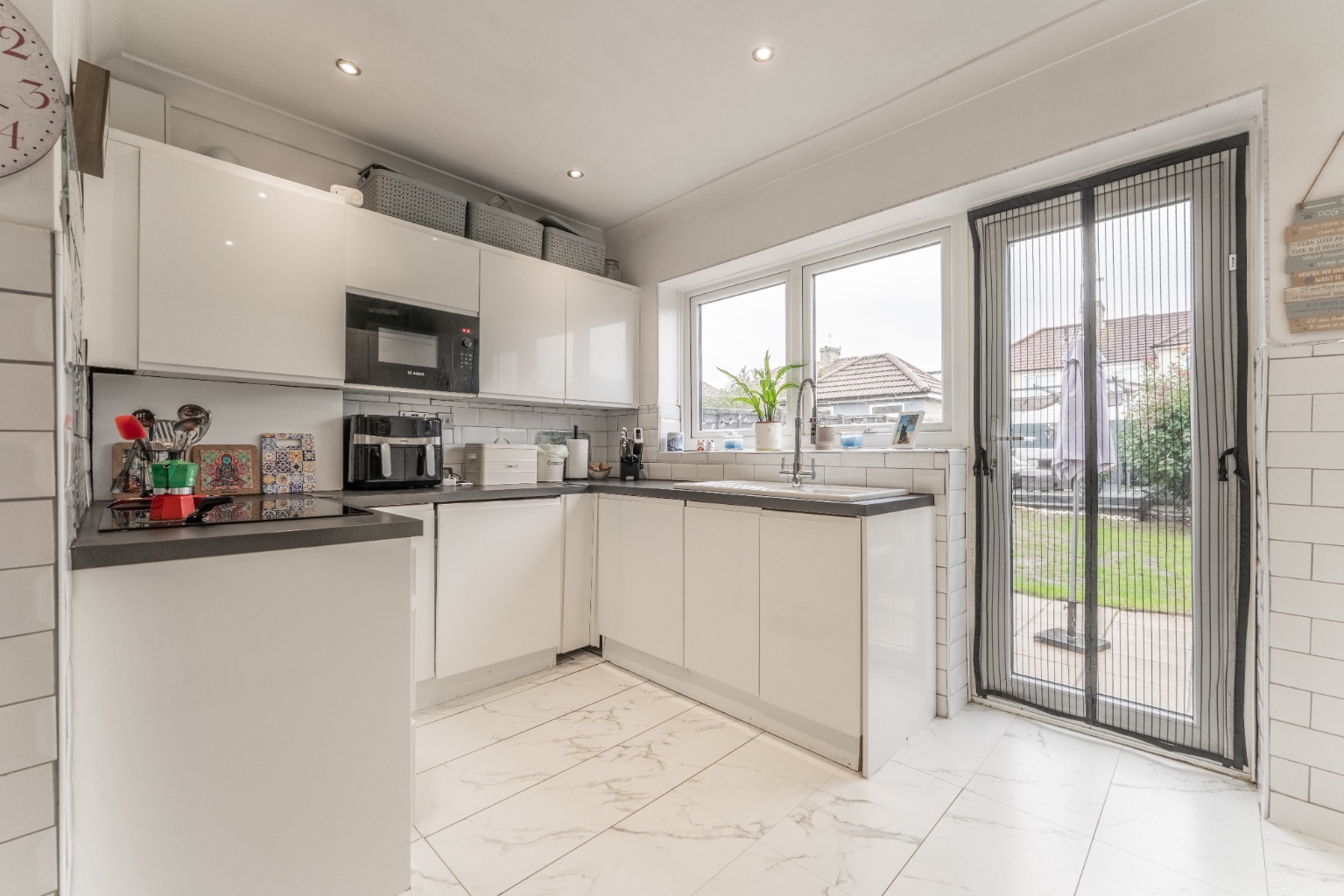 Brixham Road, Welling, Kent, DA16 1EJ