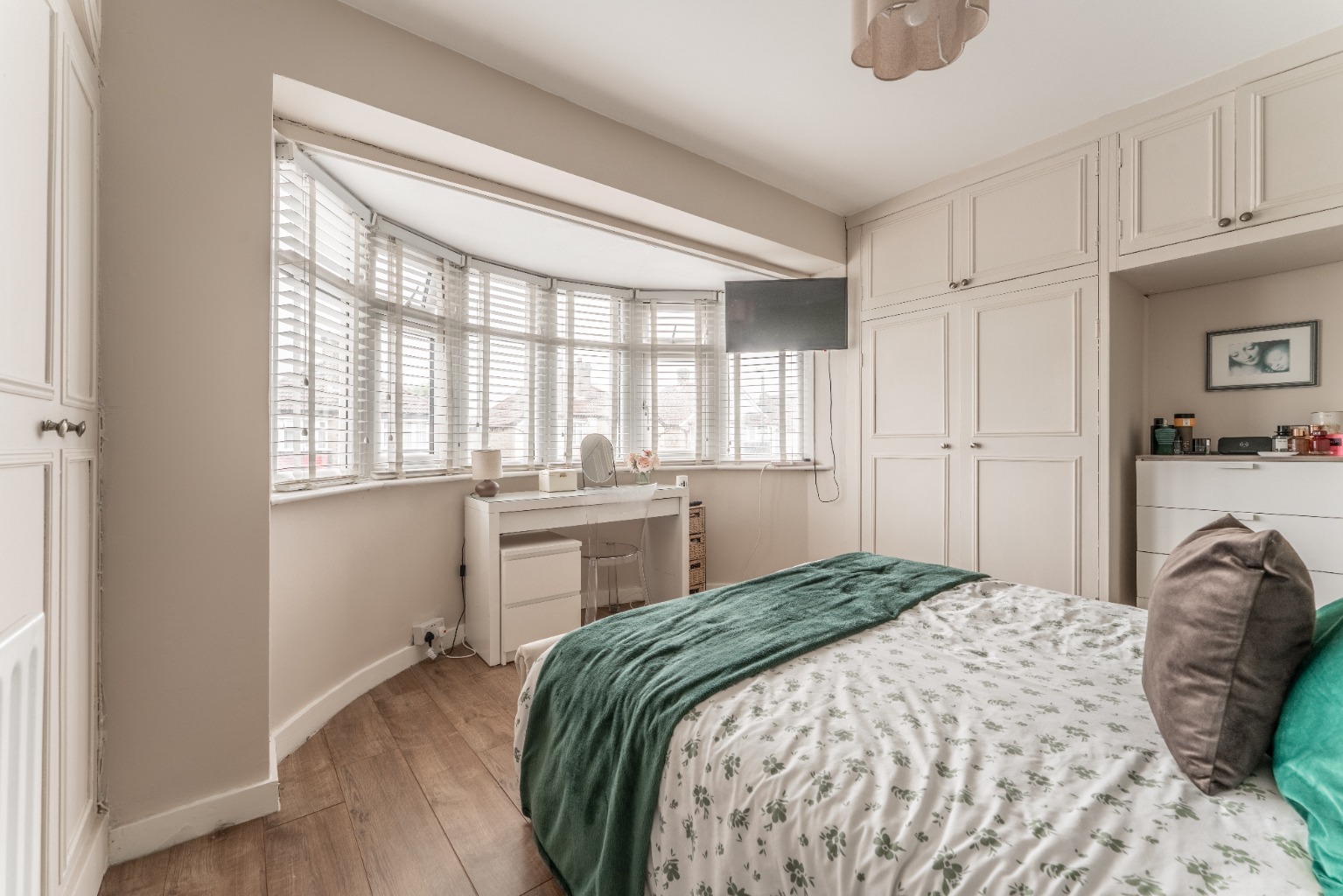 Brixham Road, Welling, Kent, DA16 1EJ