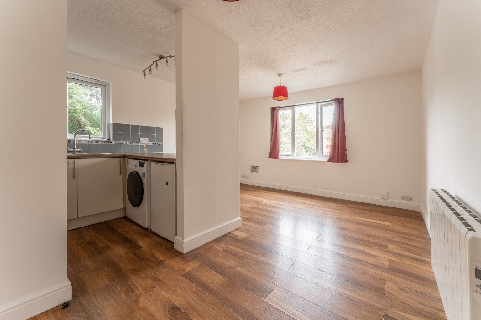 Cricketers Close, Erith, Kent, DA8