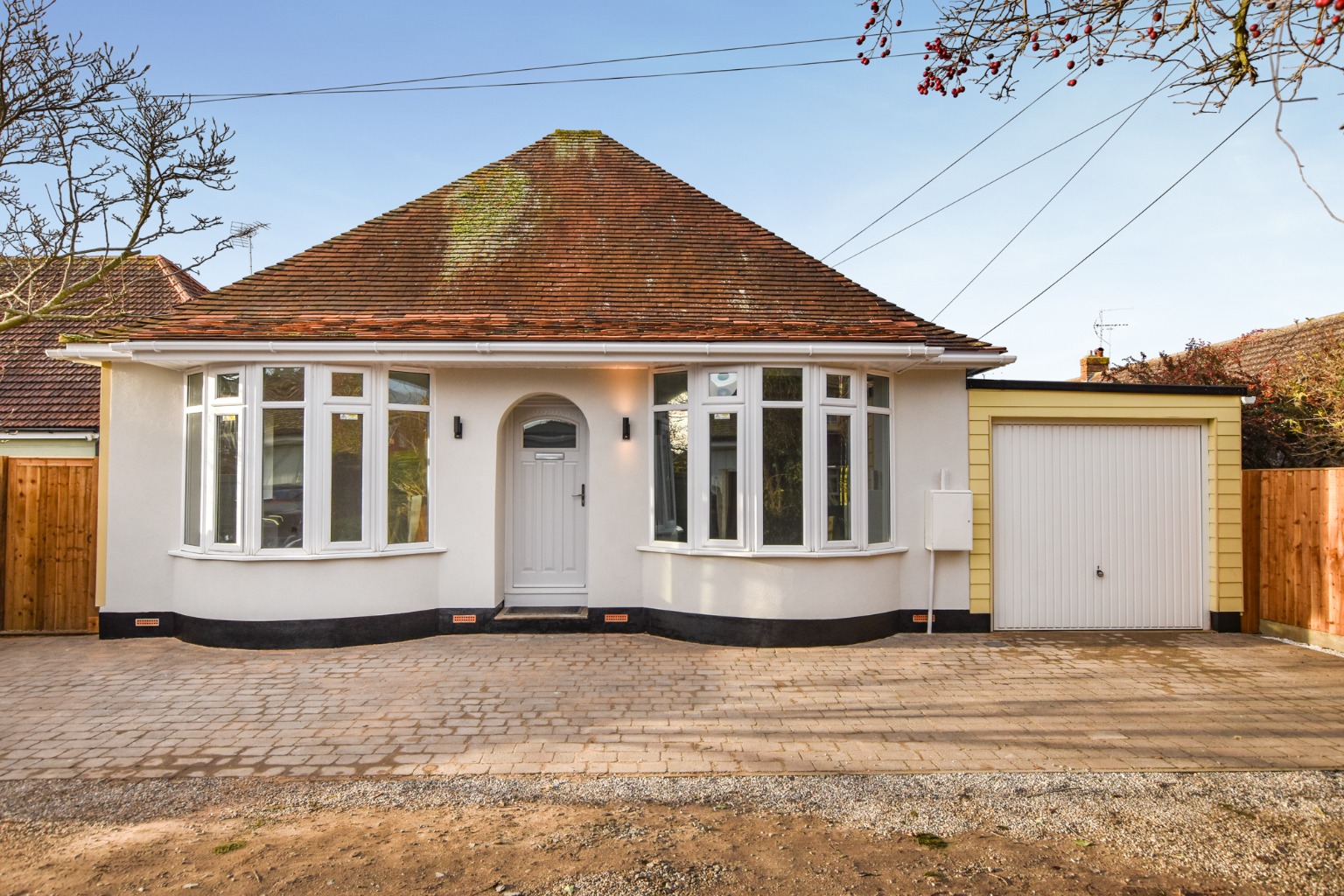 A fully refurbished detached bungalow within a short stroll of Maldon High Stree