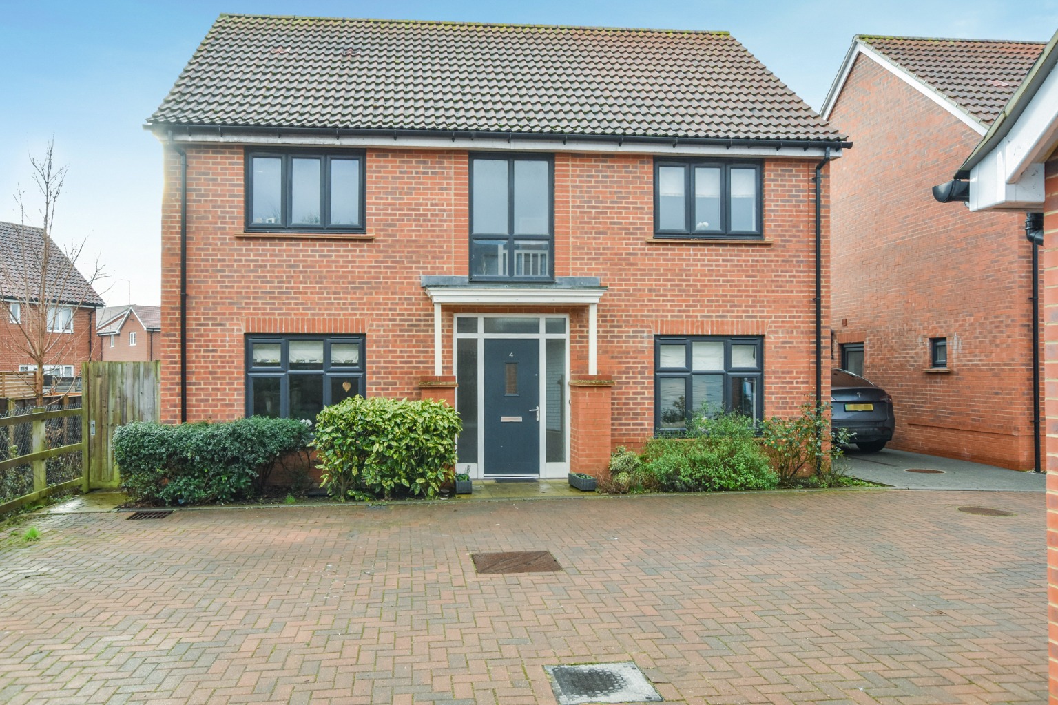Modern Four Bedroom Detached Home in Quiet Corbett Place Cul-de-Sac