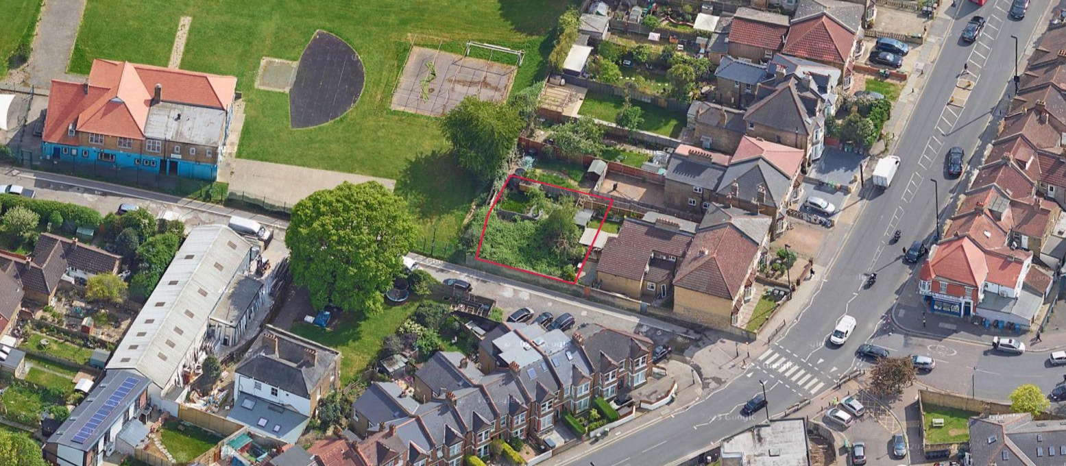 Land at Perry Hill, London, SE6