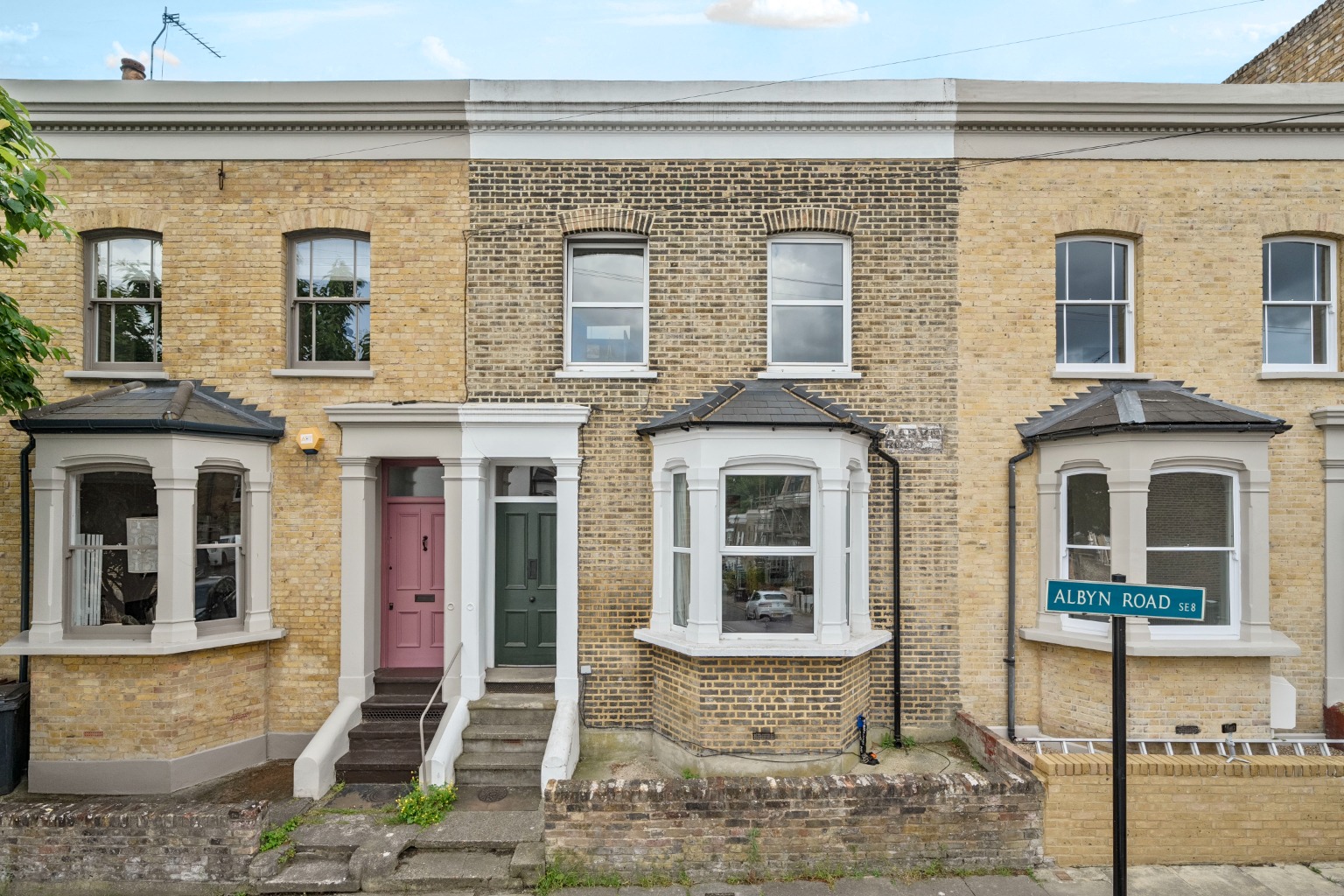 Three-Bedroom Mid-Terrace Home in Brookmill's Conservation Area