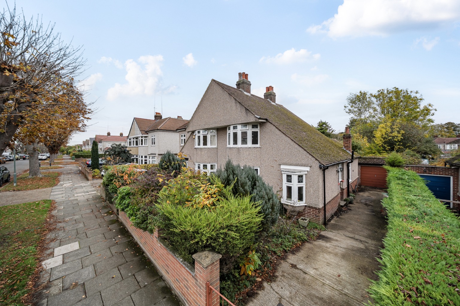 Exceptional Renovation Project: Three-Bedroom House in Sought-After Sidcup Location