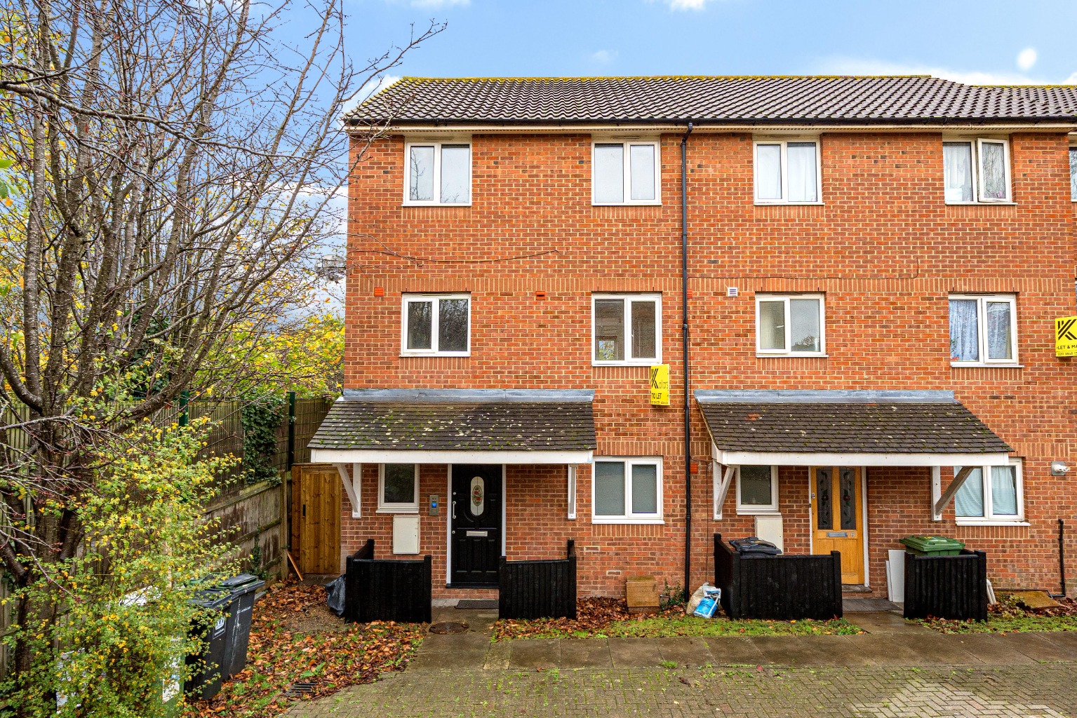 Exceptional Five Bedroom End-of-Terrace Home in Hospital Way. Exceptional Five Bedroom End-of-Terrace Home in Hospital Way.