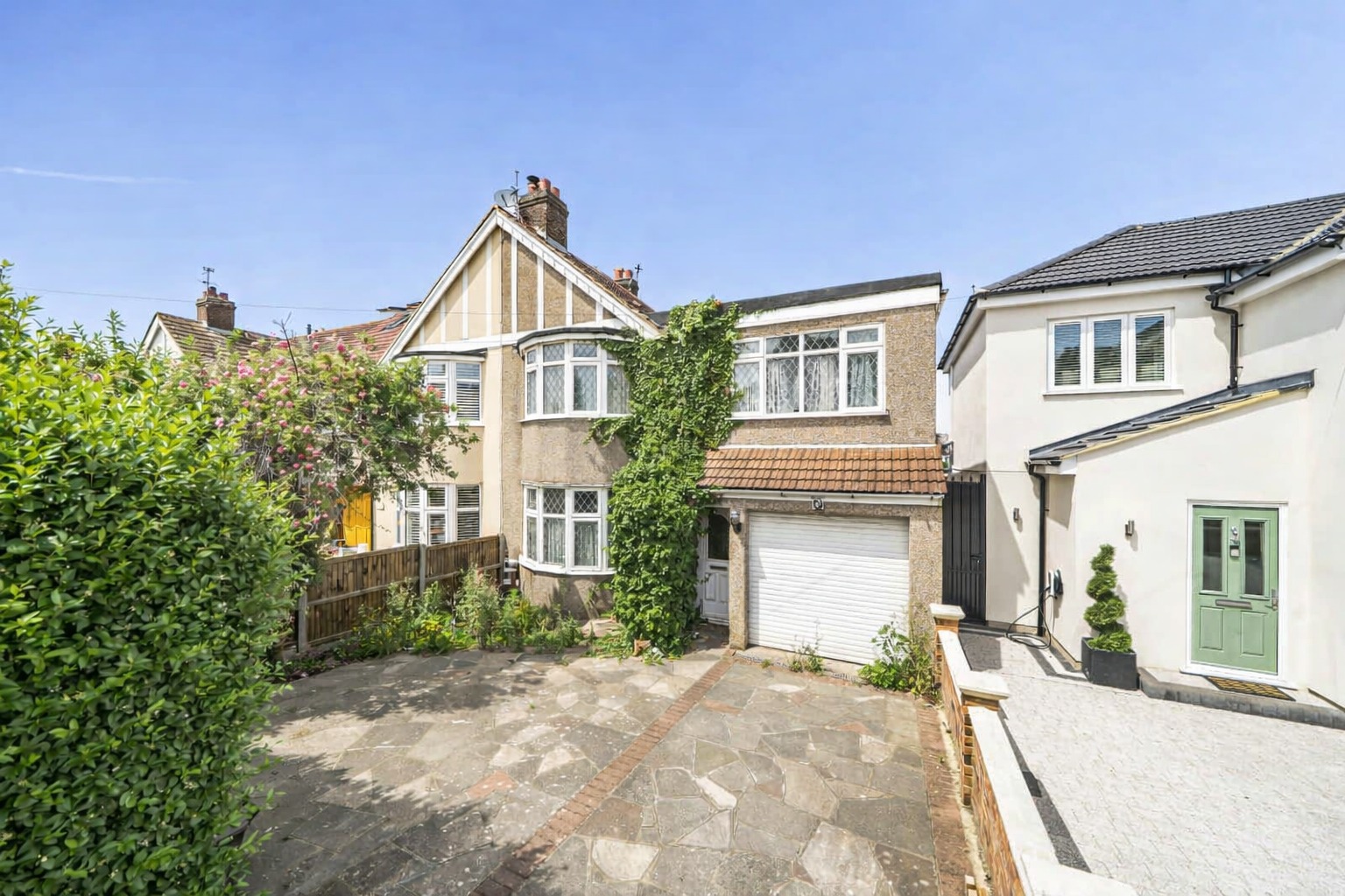 Extended Four-Bedroom Home in Sidcup, Ready for Your Vision