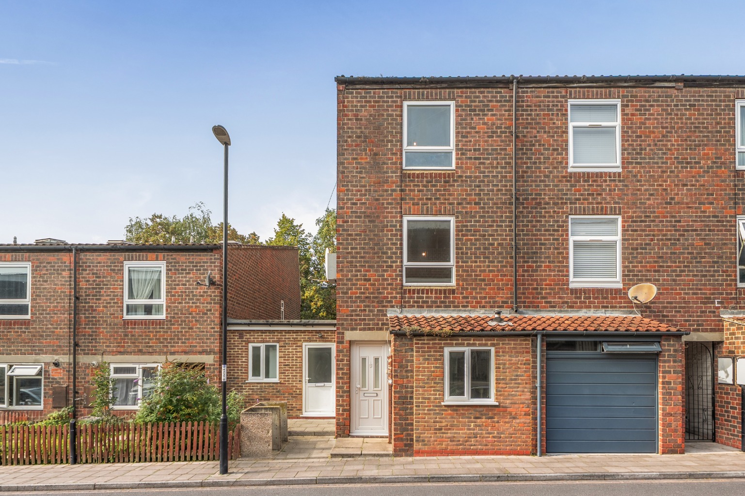 Charming Four-Bedroom Town House with West Facing Garden