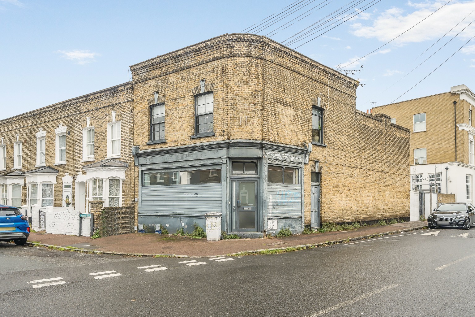 Two-Bedroom Ground Floor Apartment with Own Entrance