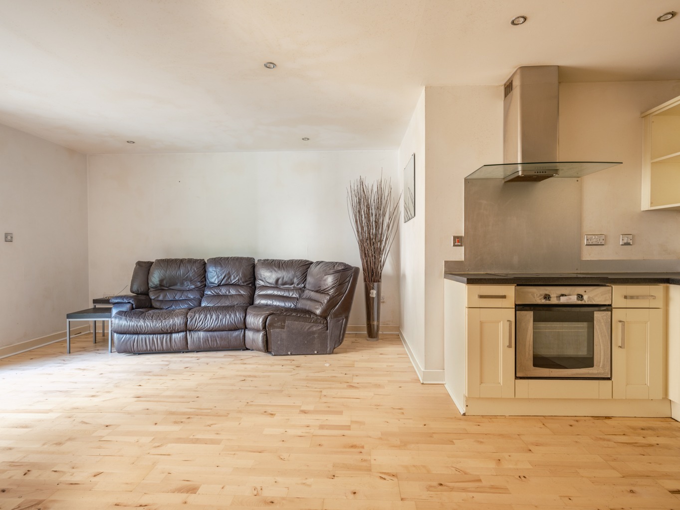 Stylish Two-Bedroom Apartment in Trinity Gardens, Newcastle Quayside