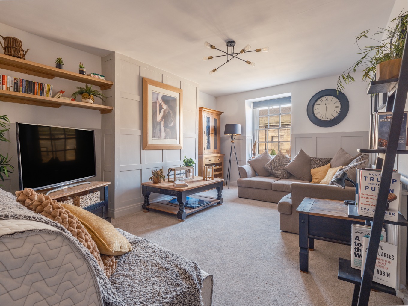 A beautifully presented, contemporary two bedroom apartment on Market Street, Alnwick.