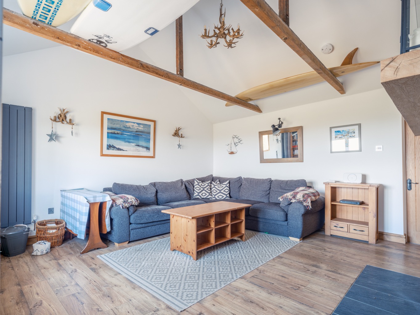 Coastal Charm: Two Bedroom Cottage with Sea Views in Embleton