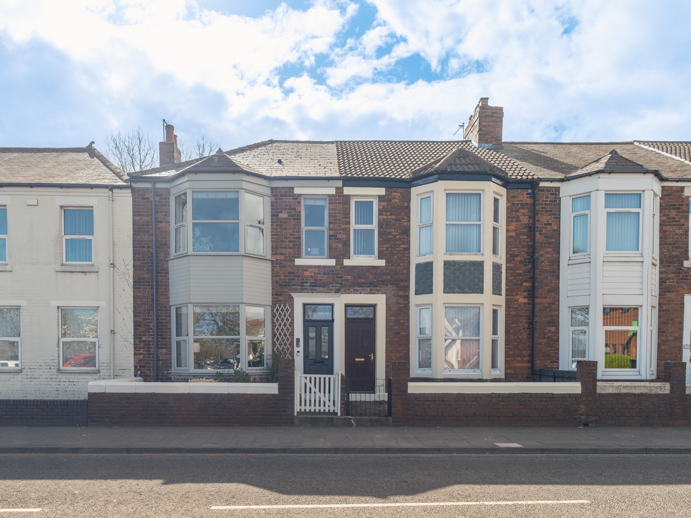 Stylish Three Bedroom Terraced Home in Wallsend with Solar Panels