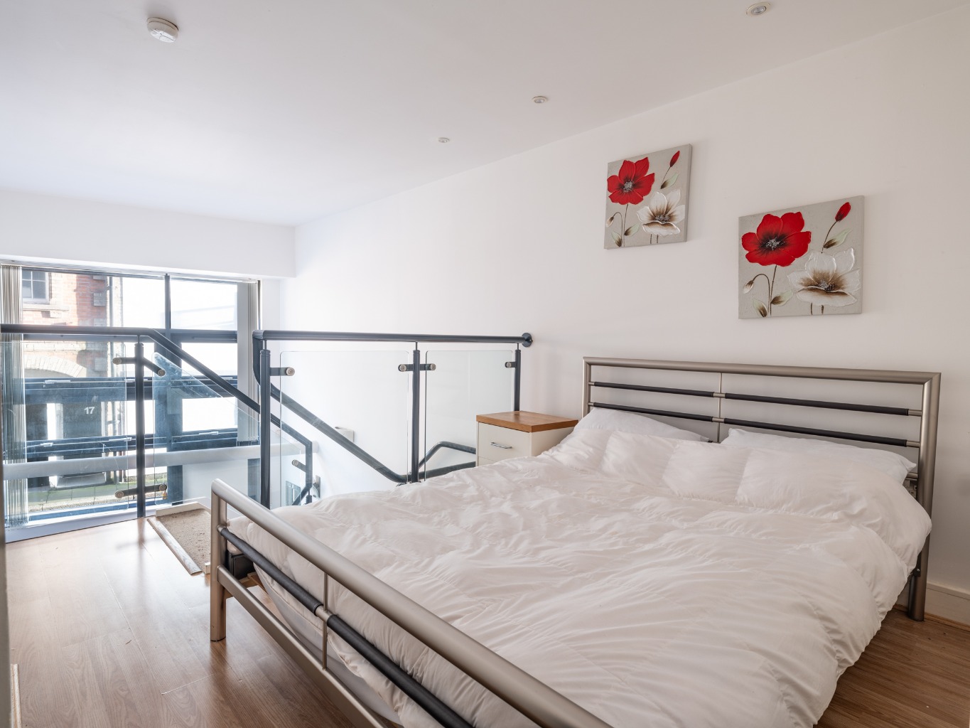 Unique Mezzanine Maisonette in Newcastle City Centre