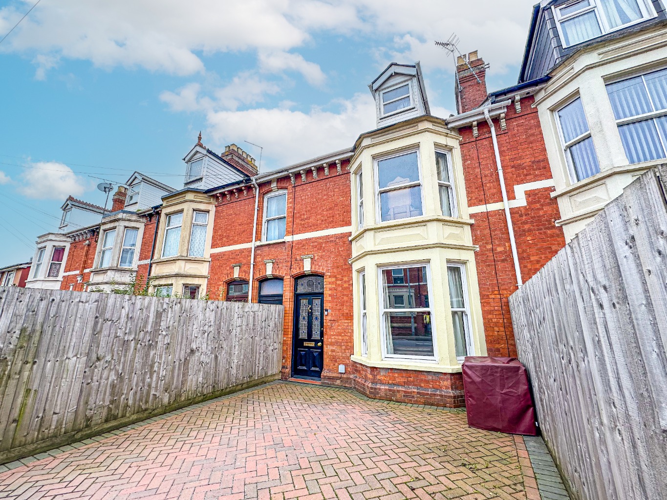 Greenway Road, Taunton, Somerset - NO CHAIN! Greenway Road, Taunton, Somerset - NO CHAIN!