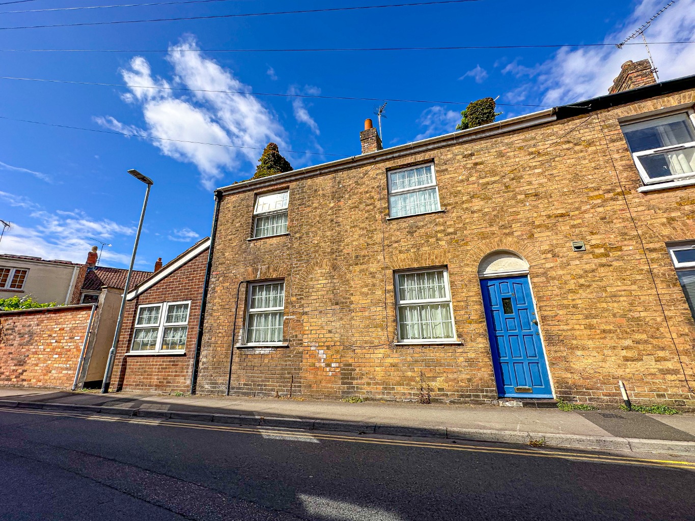 Burton Place, Taunton, Somerset - NO CHAIN!