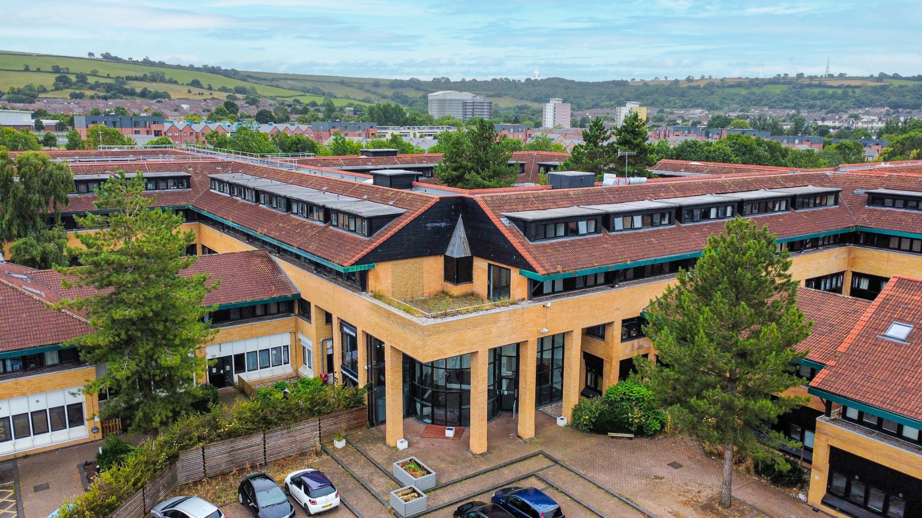 A large, two bed, two bath apartment available with 56% shared ownership in Boulevard View, BS14. A large, two bed, two bath apartment available with 56% shared ownership in Boulevard View, BS14.