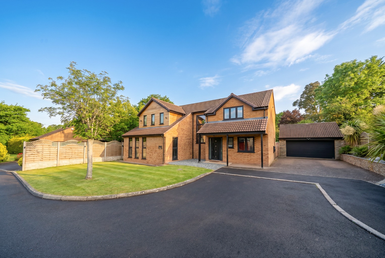 Bespoke Four/Five Bedroom Detached Family Home Complete With 250 ft. Garden