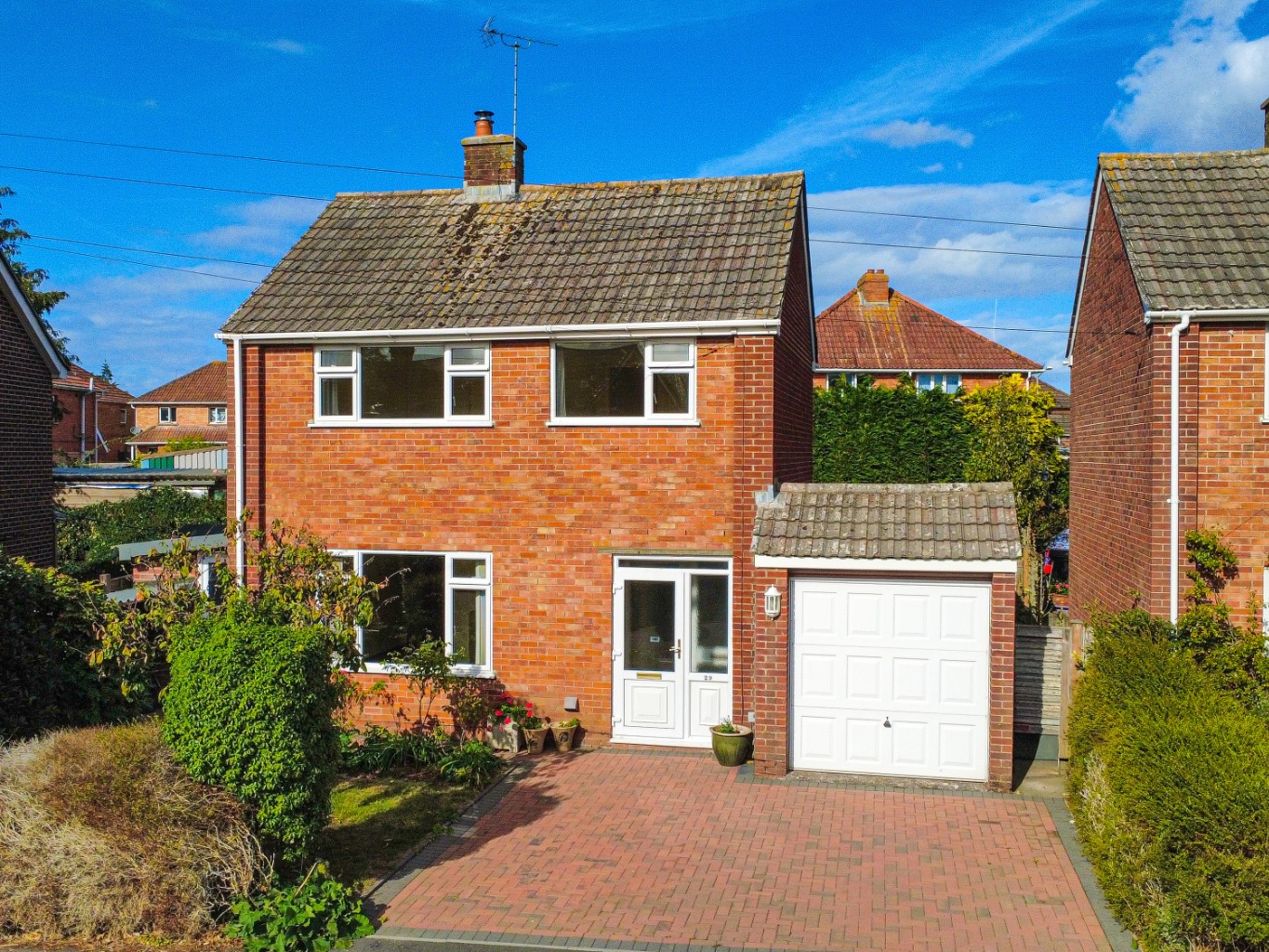 Bloomfield Close, Taunton, Somerset - NO CHAIN!