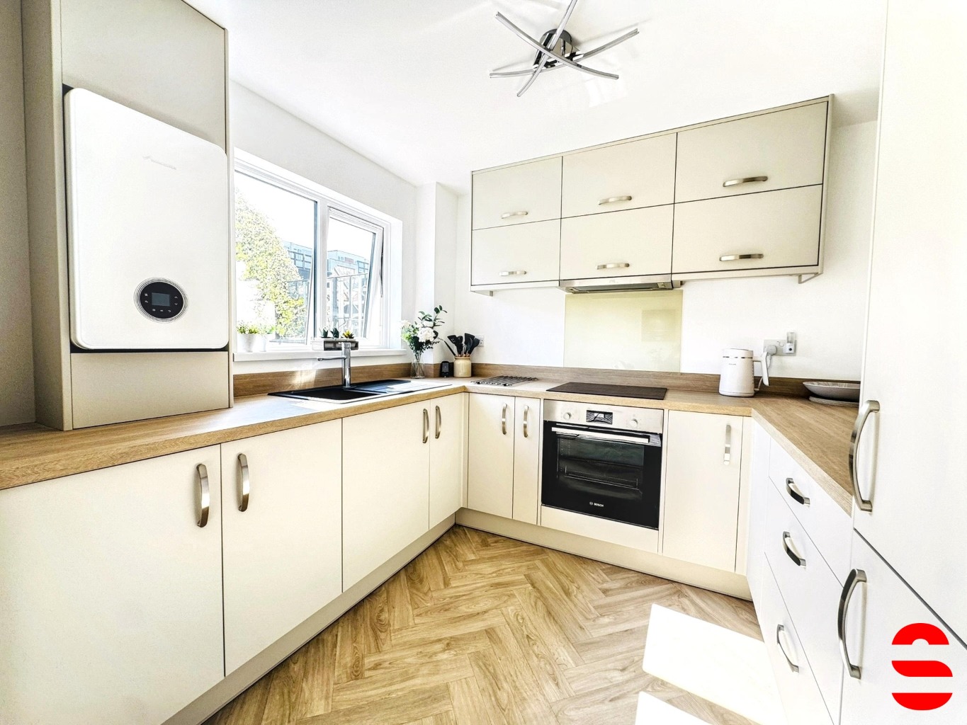 Renovated 3-Bed House in Southway, Plymouth - Guide Price £230,000 (new price)