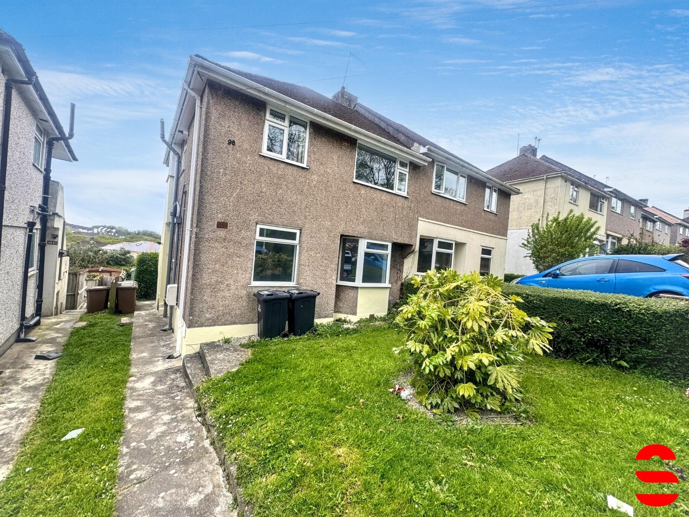 Ground Floor Flat with Gardens, Two Double Bedrooms, No Chain