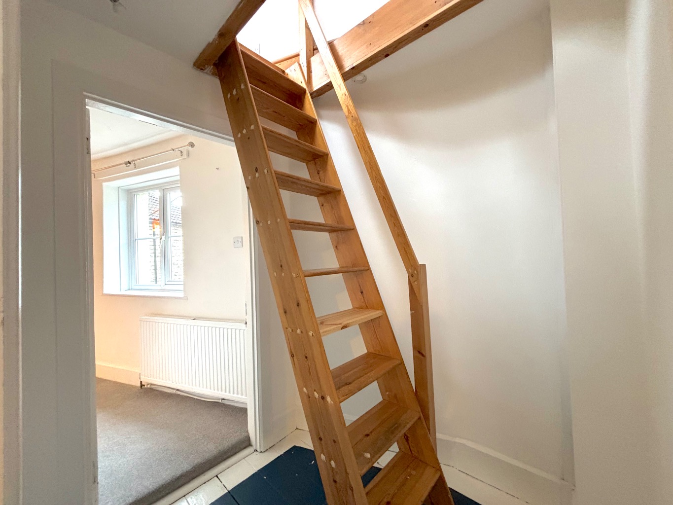 The Triangle, Paulton, Bristol
