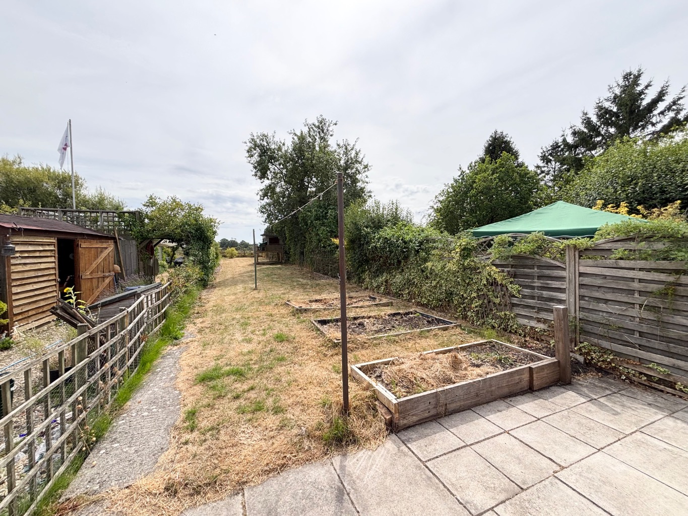 Maynard Terrace, Clutton