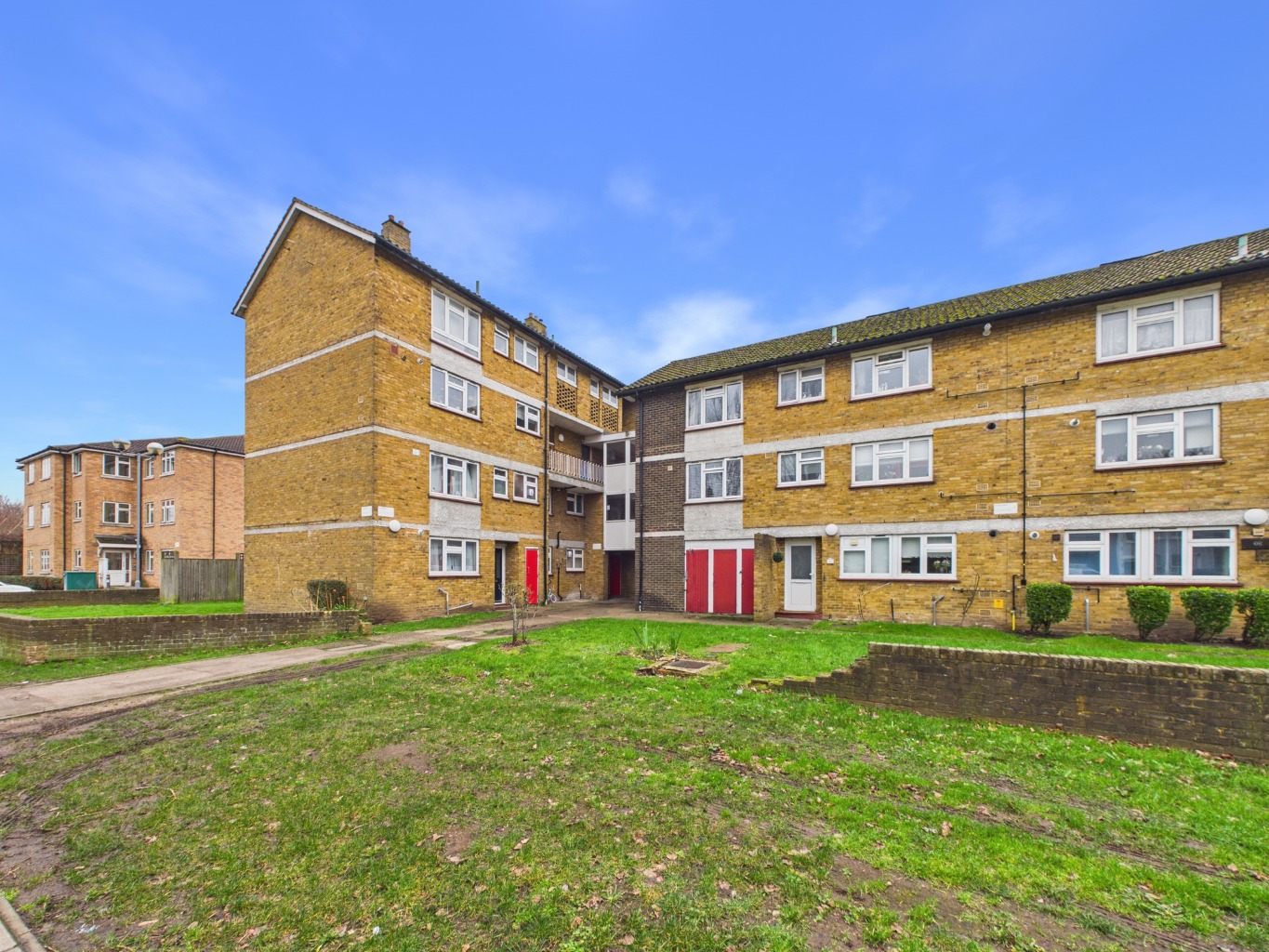 Spacious one bedroom flat for sale in Bromley