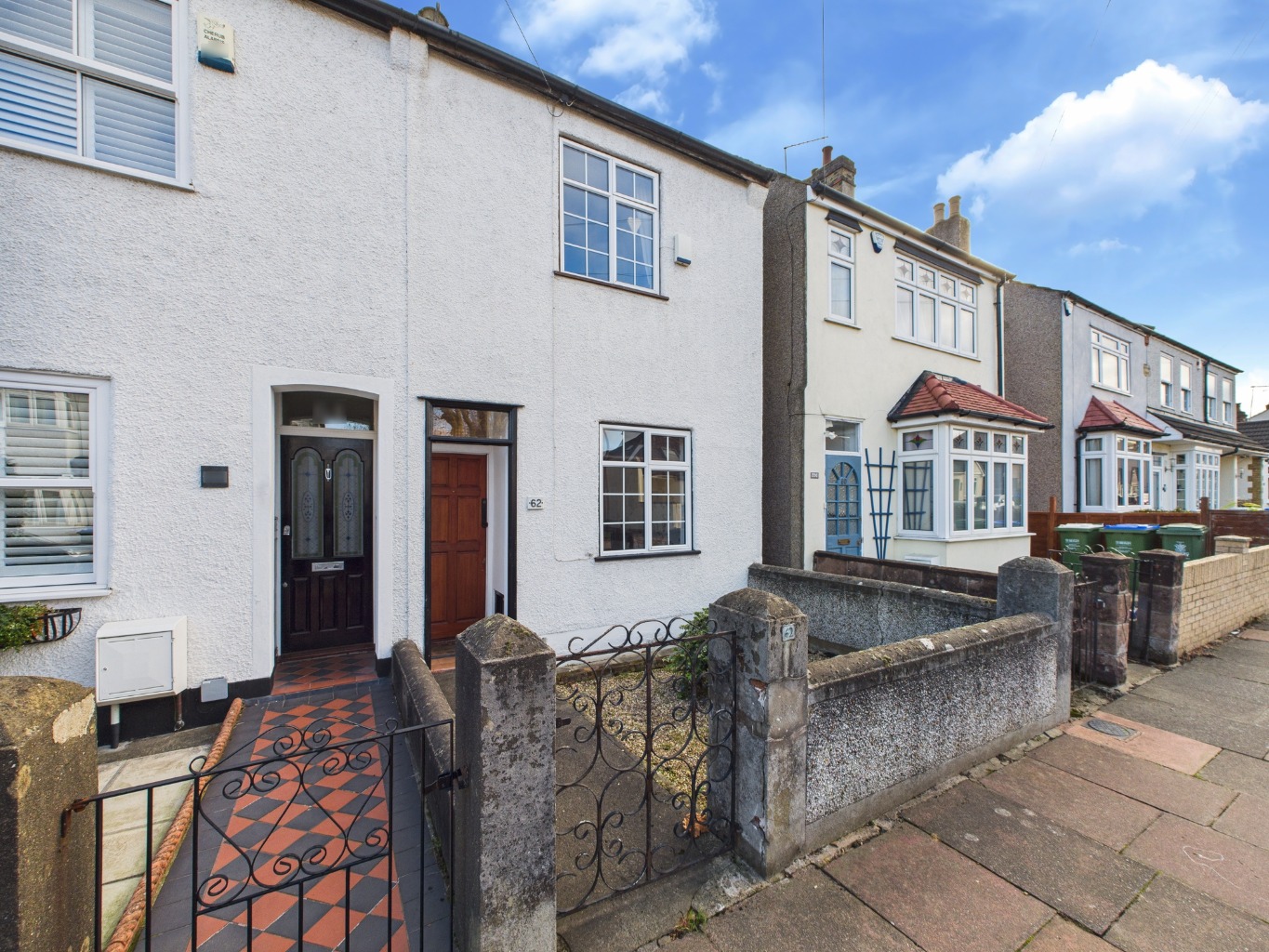 Charming Three-Bedroom End-of-Terrace Home in the  Sought-After  Corbylands Road, Sidcup