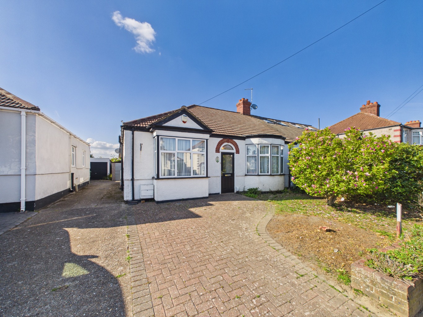 Chain Free Two Double Bedroom Bungalow with Potential in Chislehurst