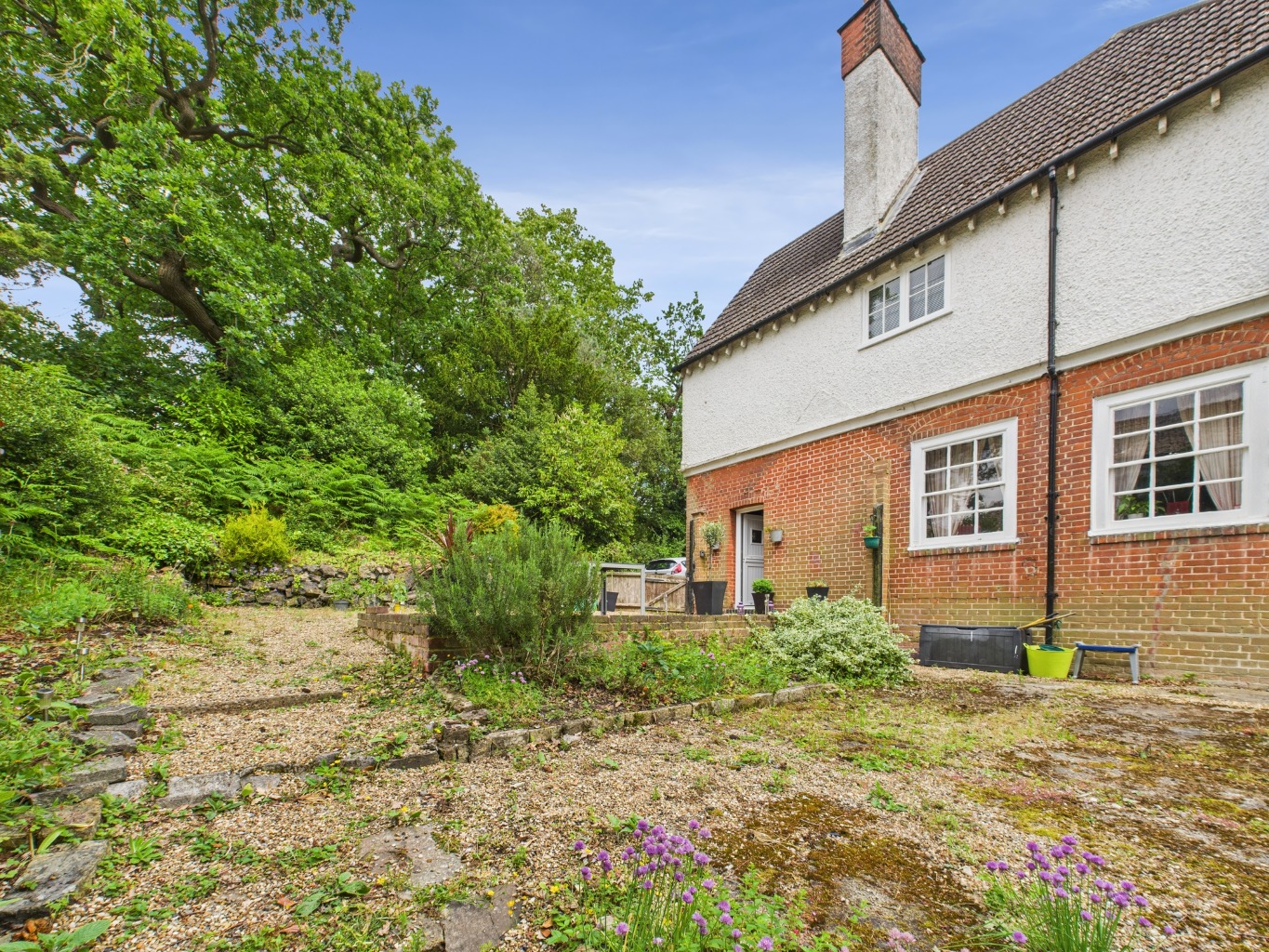 Stunning four bedroom split level, Victorian apartment for sale in Keston