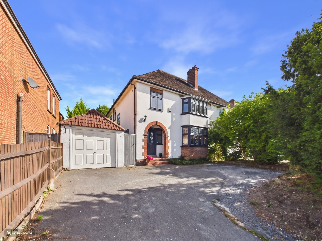 4-Bed Semi-detached House located on Widmore Road, Bromley.
