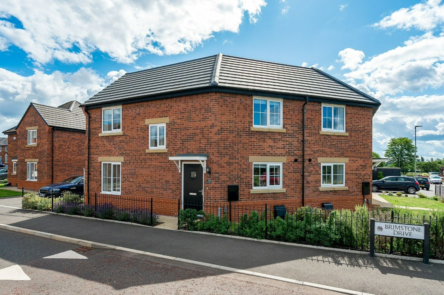 A modern three bedroom, semi detached home located in Newton Le Willows