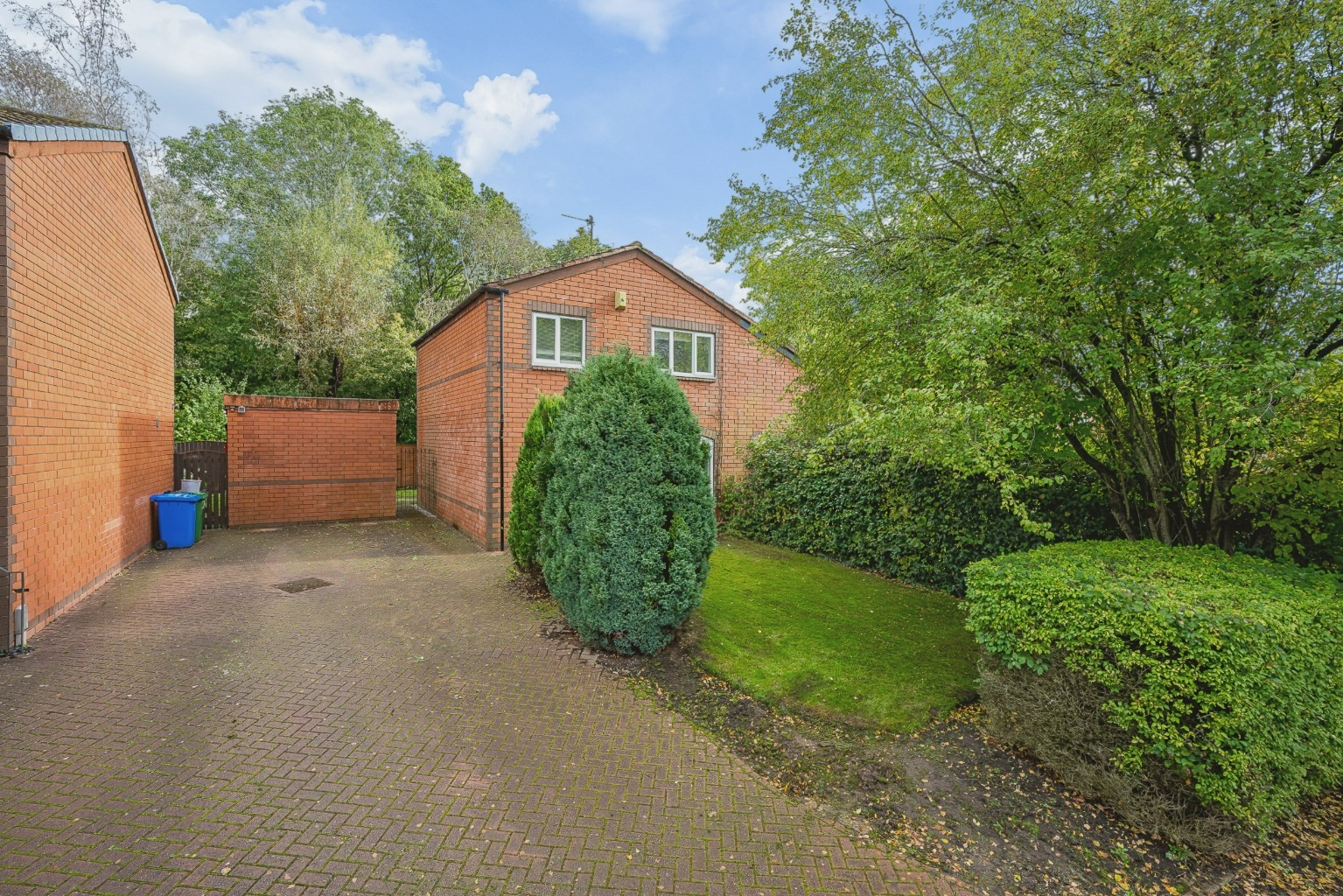 birchwood,  cheshire