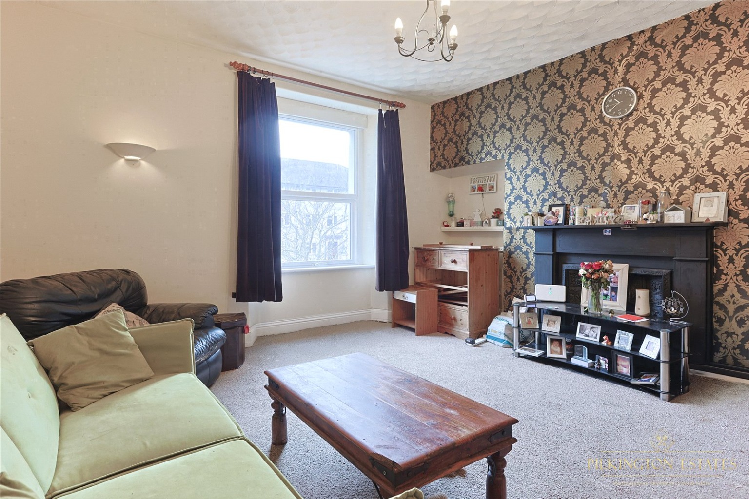 DUE TO THE INTEREST LEVELS ON THIS PROPERTY WE ARE SHOWING CASH BUYERS ONLY AS PER VENDORS REQUEST Property image 2