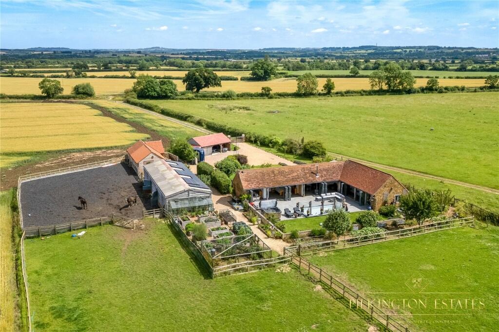 The Old Cowshed, Northend, Southam Property image 2