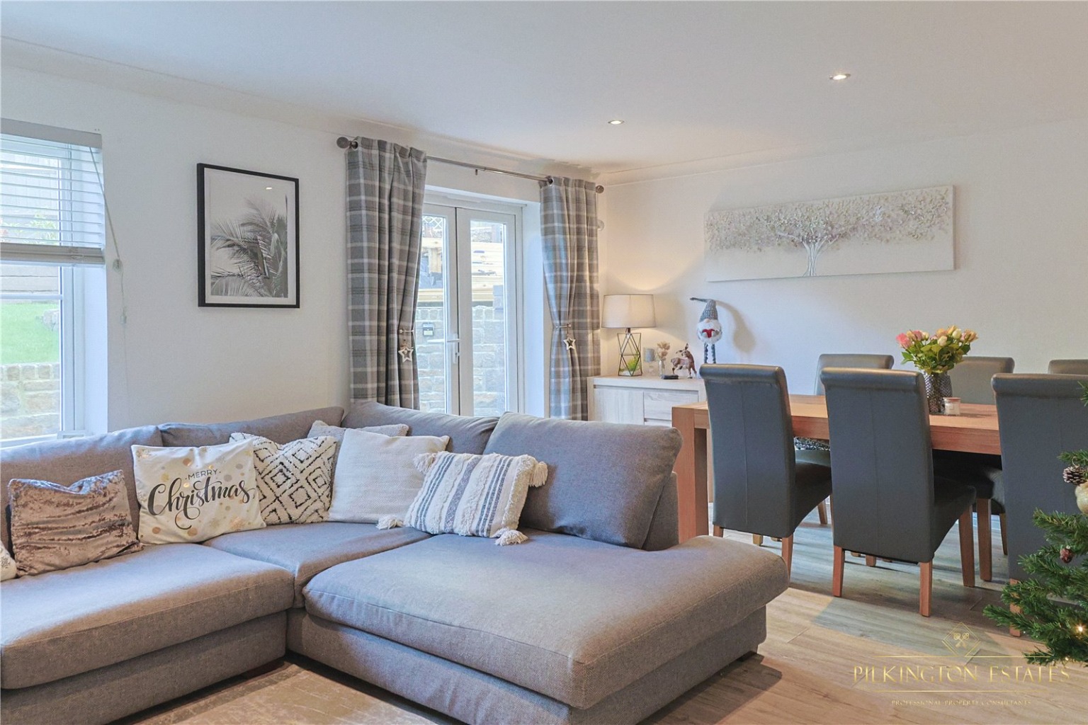 Honeysuckle Close, Pillmere, Saltash, Cornwall, PL12 Property image 3