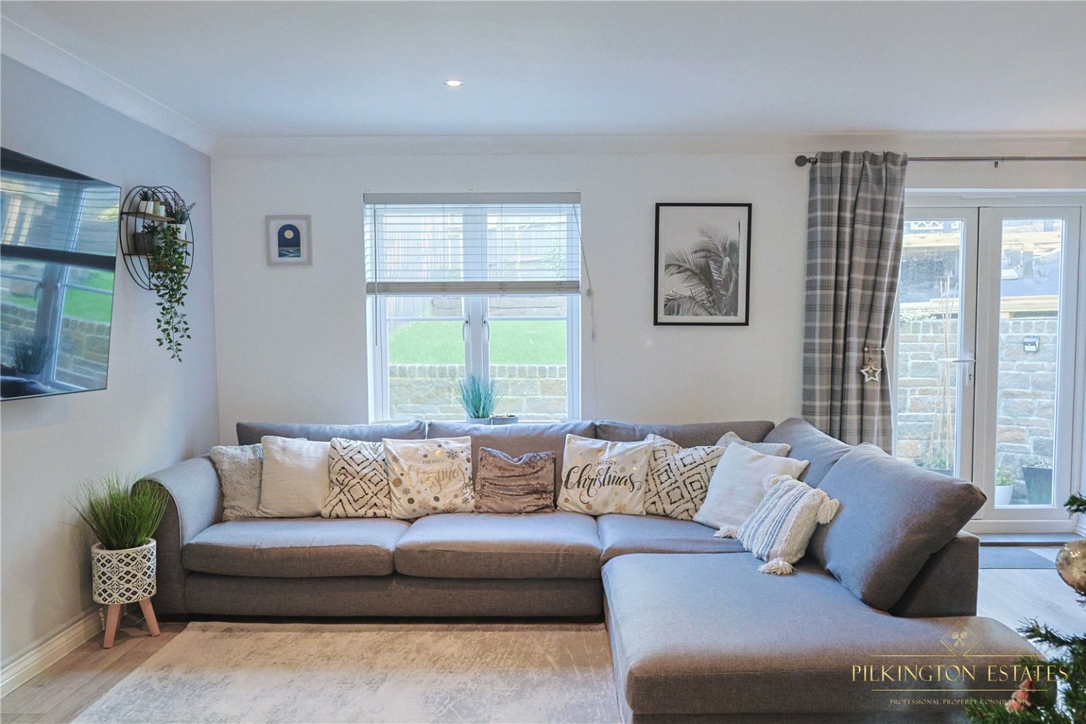 Honeysuckle Close, Pillmere, Saltash, Cornwall, PL12 Property image 4