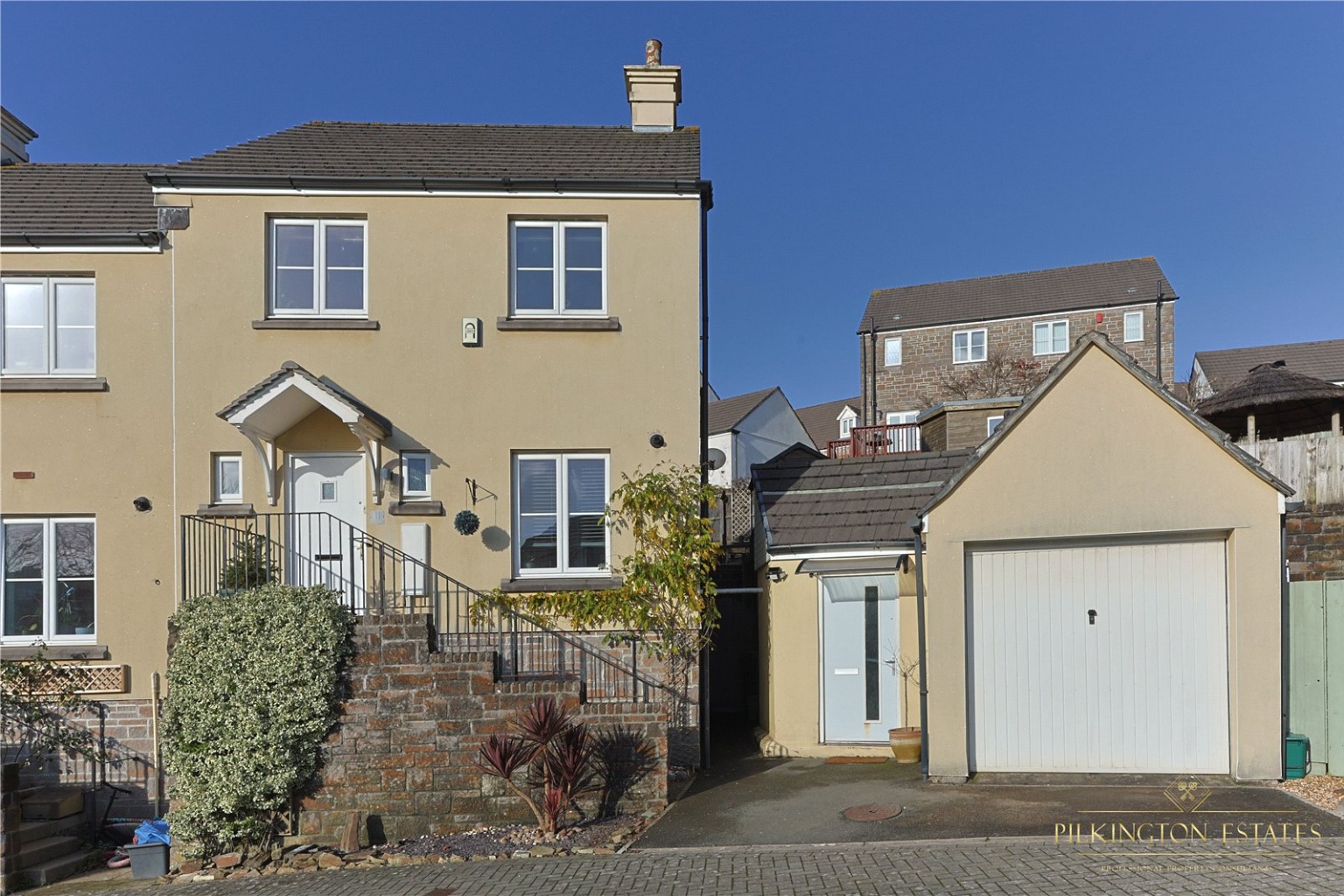 Honeysuckle Close, Pillmere, Saltash, Cornwall, PL12 Property image 1
