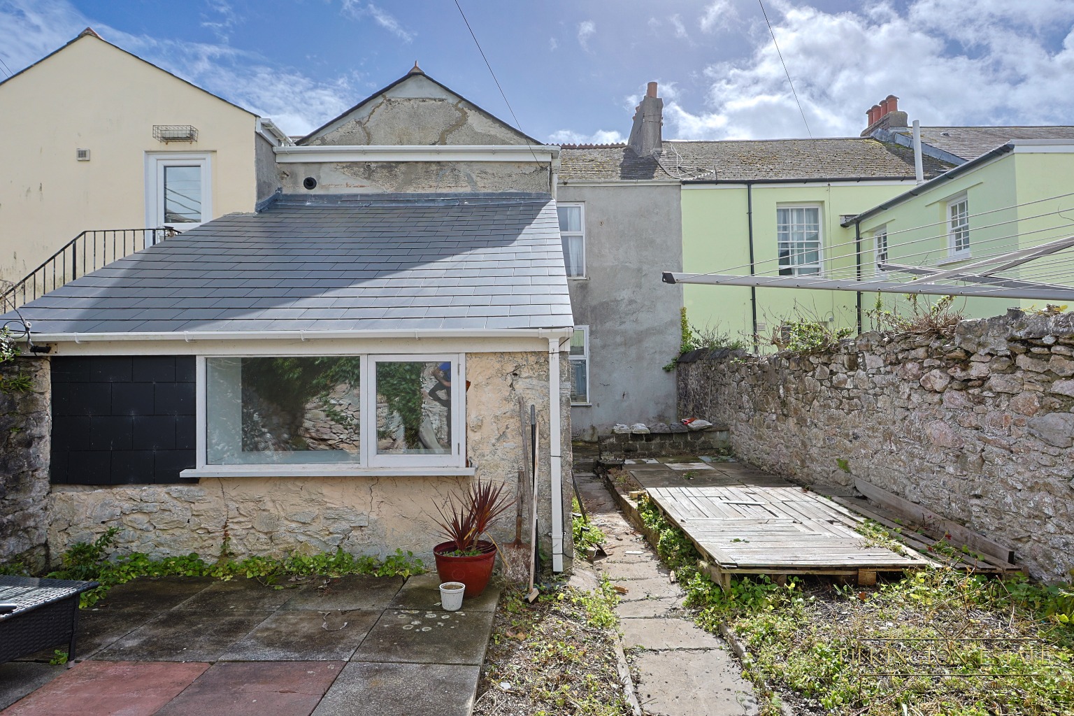 Adelaide Street Property image 10
