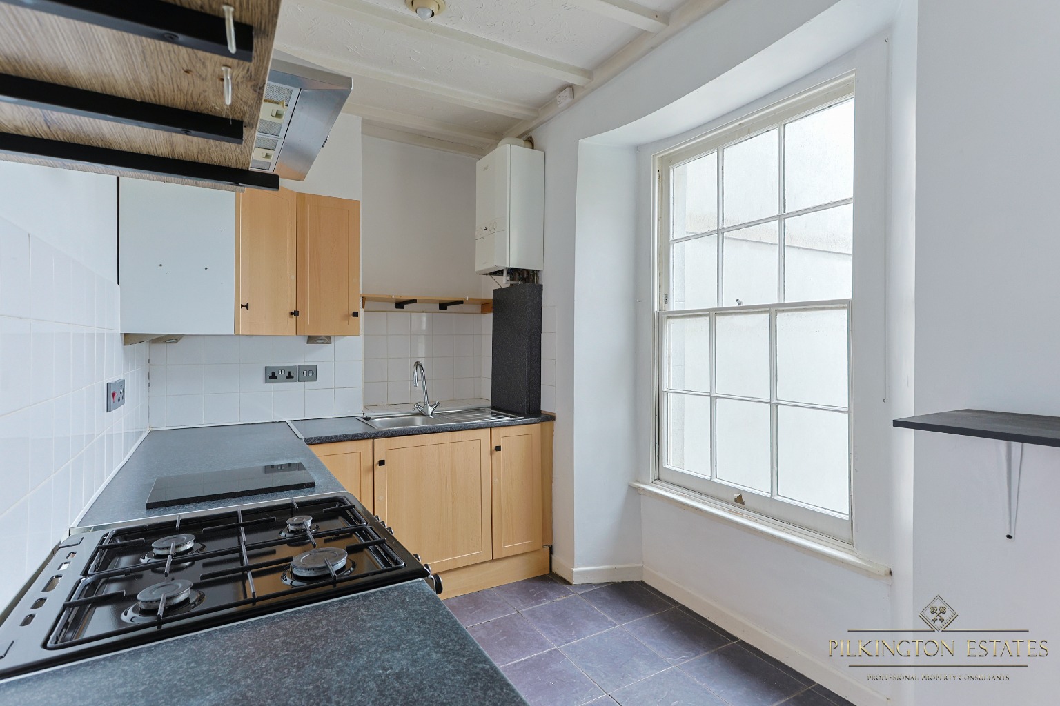 Wyndham Square Property image 3
