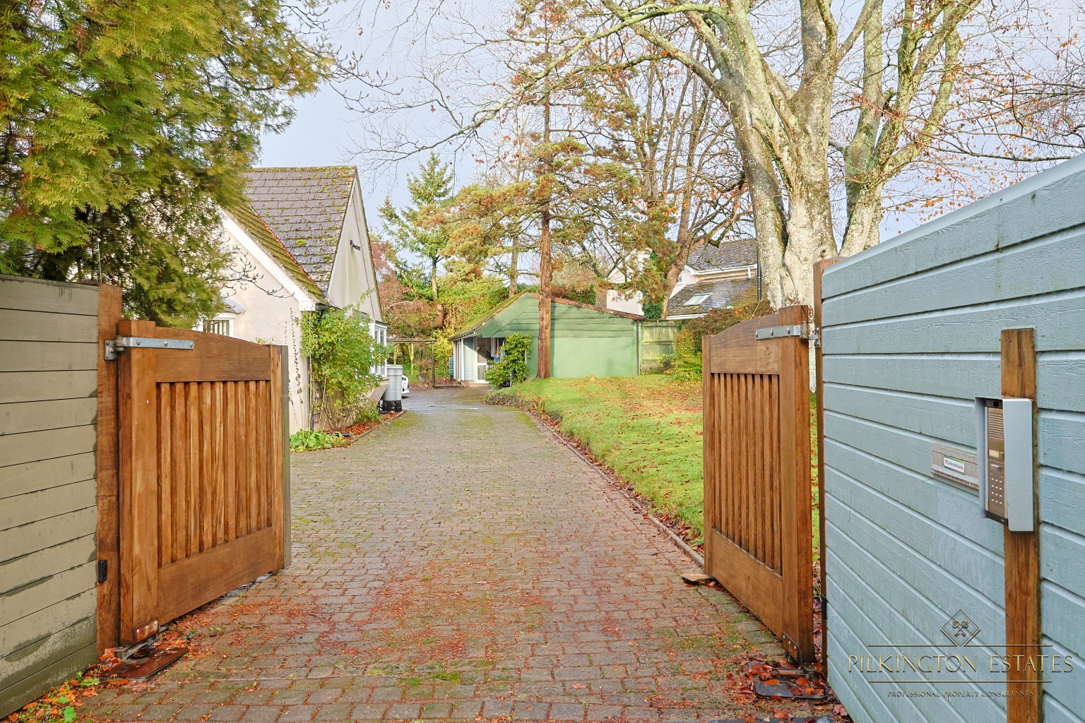 Substantial Plot side with detached home Property image 17