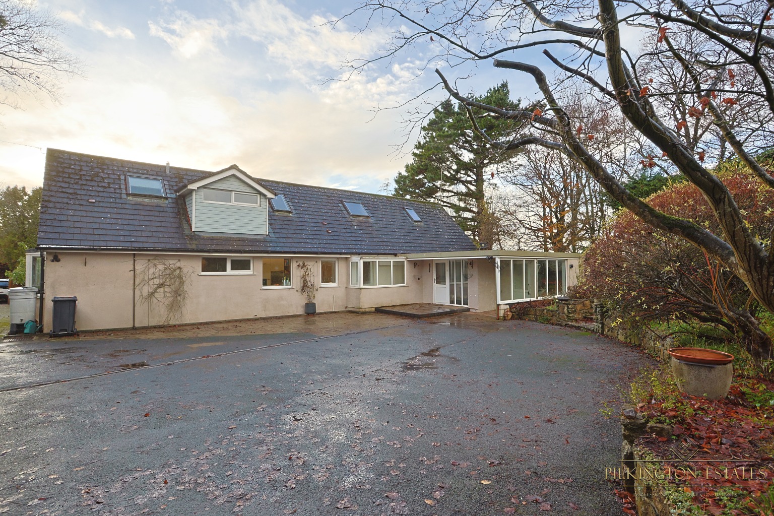 Substantial Plot side with detached home Property image 2