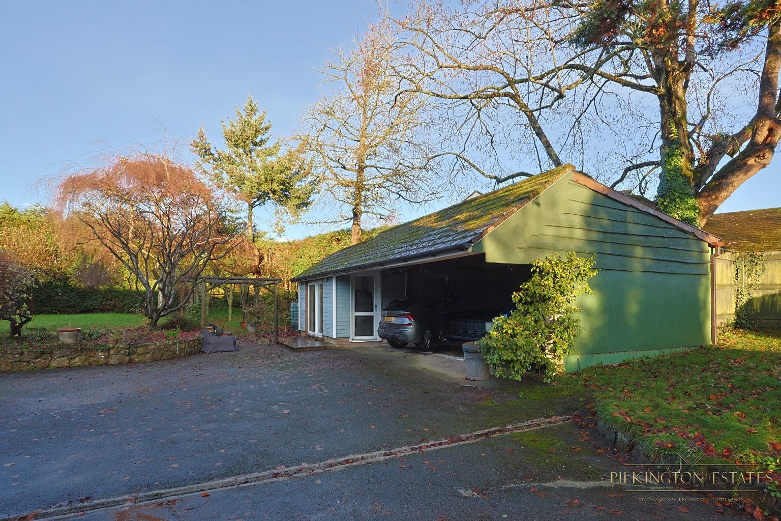 Substantial Plot side with detached home Property image 22