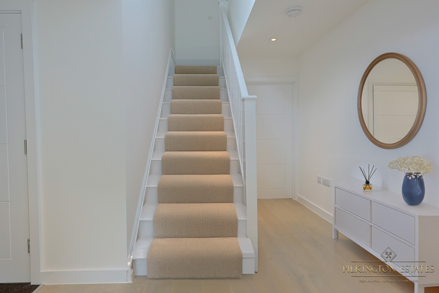 Sustainable Luxury Living in the Heart of South Hams Property image 5