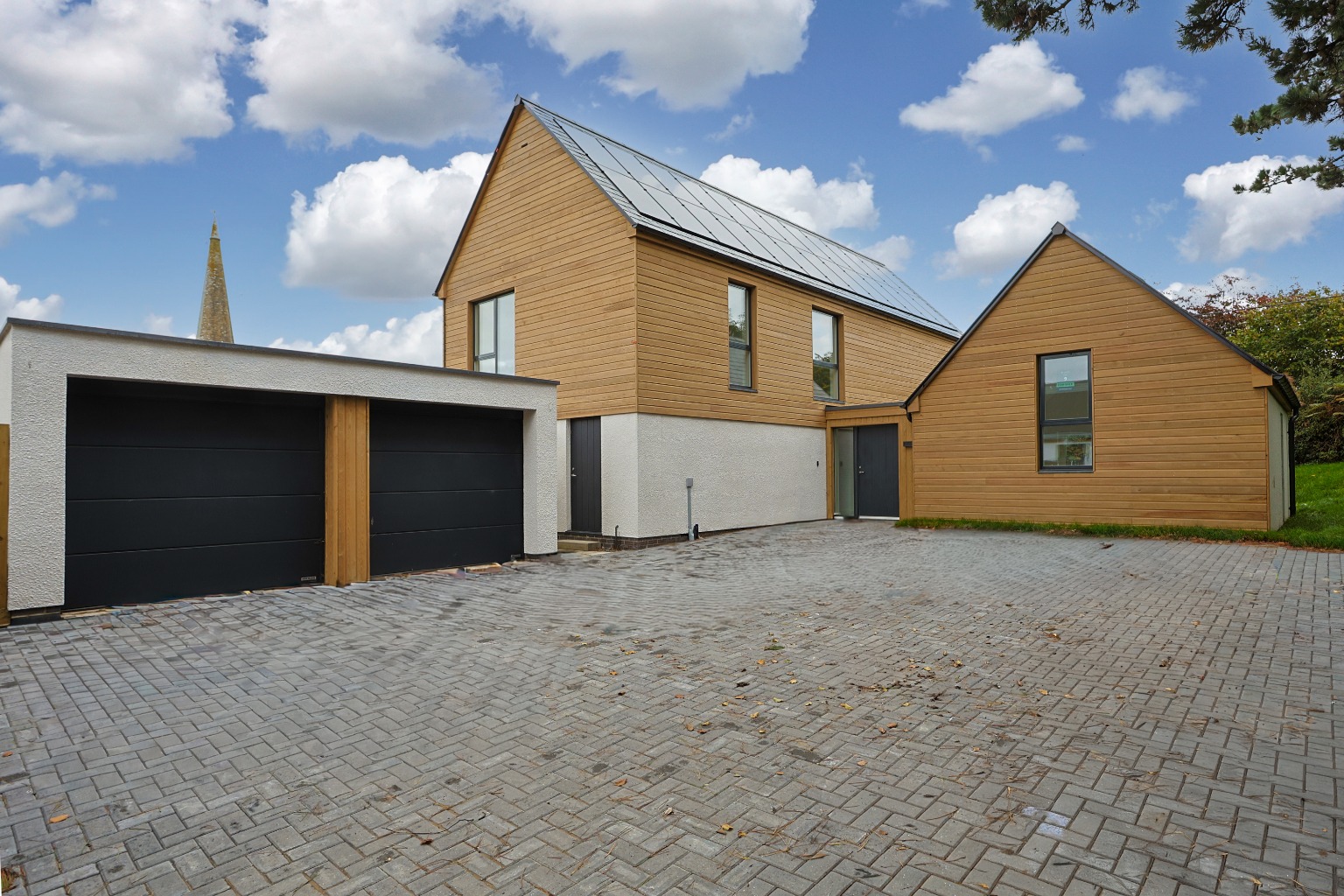 Sustainable Luxury Living in the Heart of South Hams