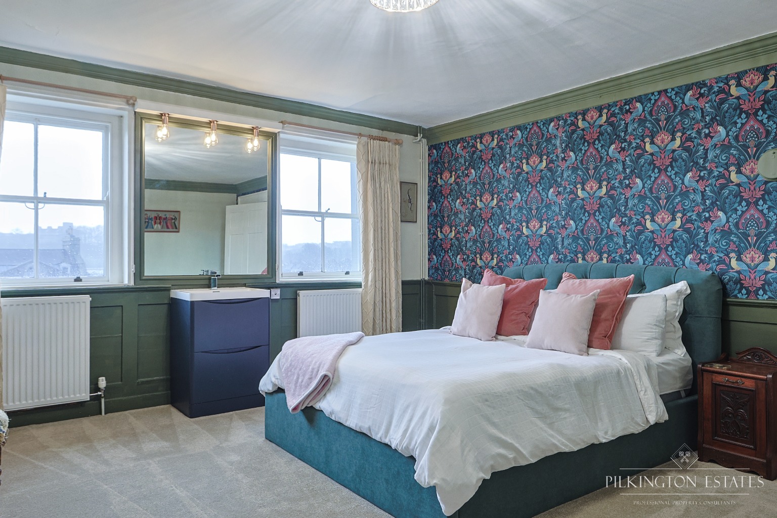 Elegant Grade II Georgian Townhouse with Gardens, Garage and Long Lease Property image 10