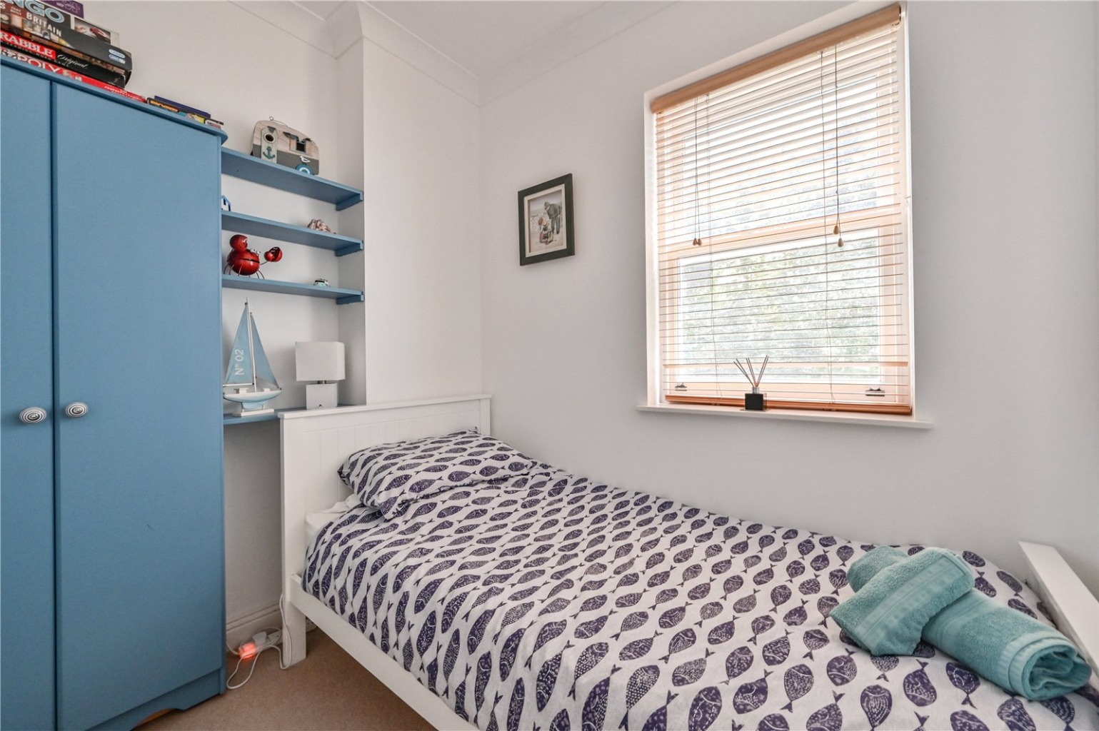 Ground-Floor 2-Bed Apartment with Stunning Harbour & Sea Views in Prime Looe Location Property image 8