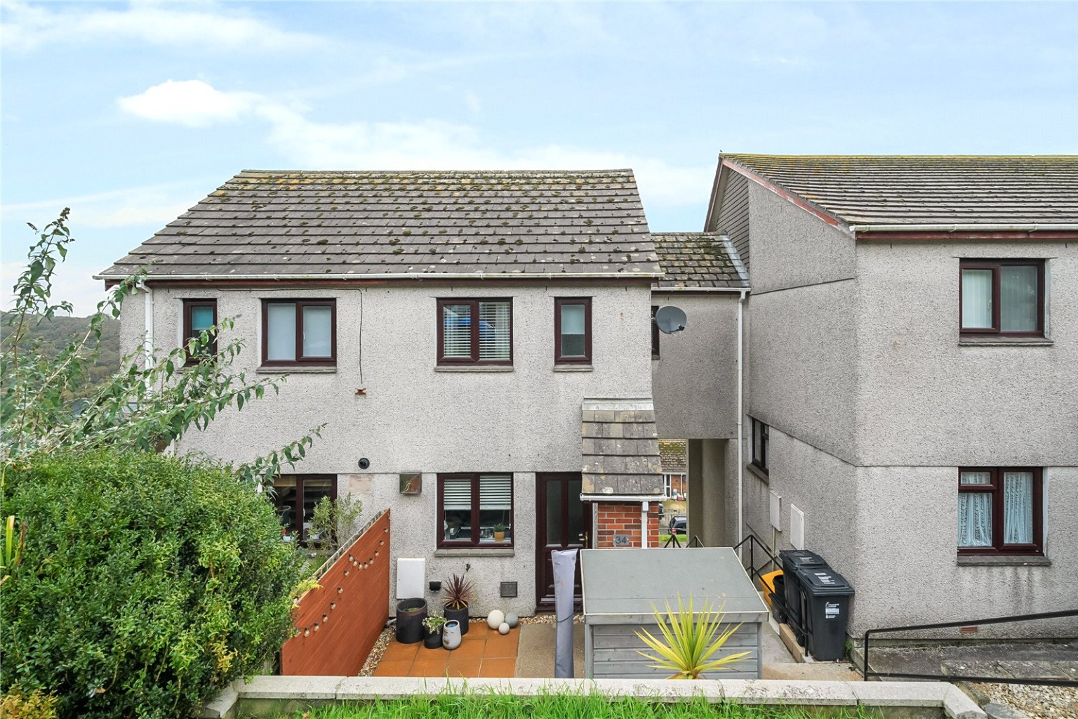 Charming Three-Bedroom Maisonette with Parking in the Heart of West Looe Property image 1