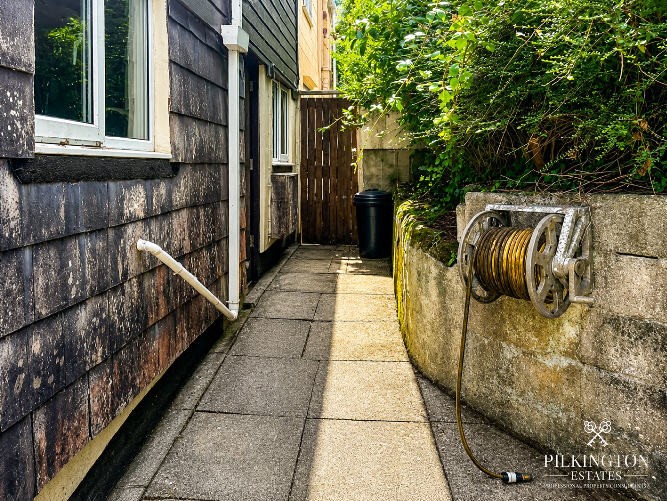Elevated Three-Bedroom Home with Harbour, Town & Sea Views on West Looe Hill Property image 12