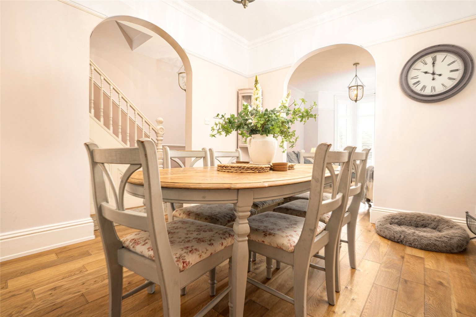 Four bedroom Semi Detached House with River views Property image 6